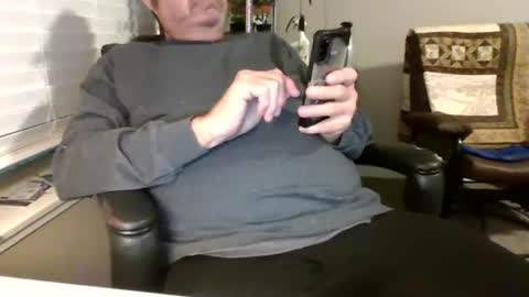 Hottop 1981 online show from 12-14-24, 02:45