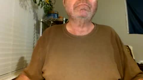 Hottop 1981 online show from 04-30-26, 02:29