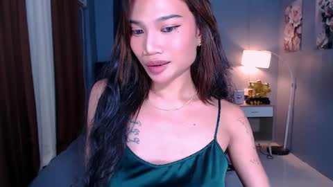 Hi i am Jane half vietnamese and half pinay and would like to meet good person here XOXO online show from 04-09-26, 05:40