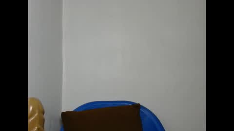 hotty_lora889 online show from 10-11-25, 10:03