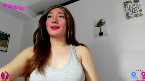 crishinahotty online show from 12-21-24, 06:12