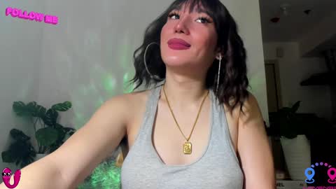 crishinahotty online show from 01-25-25, 04:23