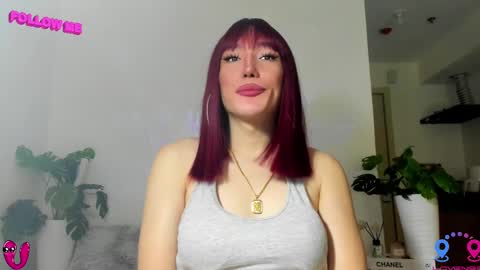 crishinahotty online show from 02-12-25, 07:02