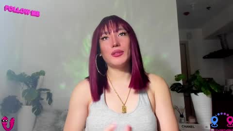 crishinahotty online show from 02-13-25, 01:40