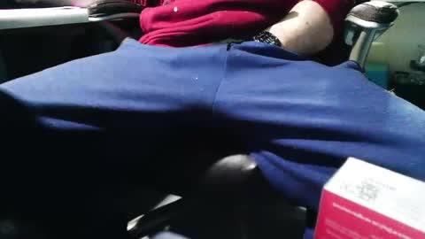 Snapshot of hotwheelsguy2 chatting on 12-31-24, 05:33 Madmedic online show from 12-31-24, 05:33