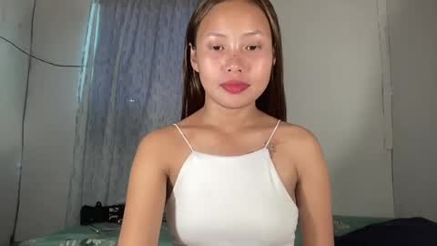 hotwild_flower01 online show from 07-21-26, 07:00