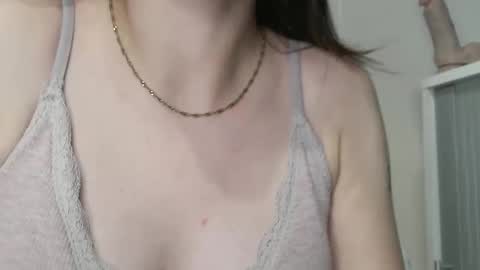 Hotwixx online show from 04-16-26, 08:31