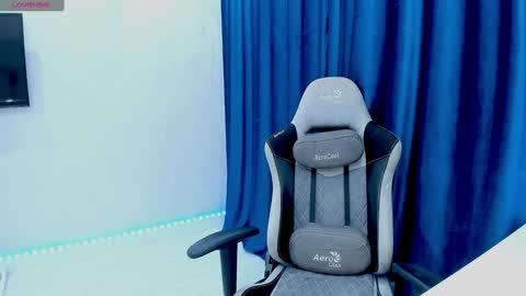 Snapshot of hotyplays chatting on 12-03-24, 03:20 Susan online show from 12-03-24, 03:20