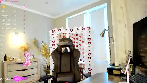 Snapshot of hotyplays chatting on 02-14-26, 11:51 Susan online show from 02-14-26, 11:51