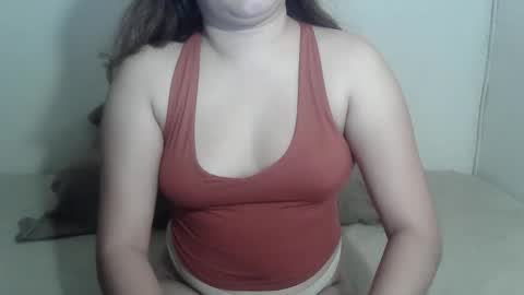 Snapshot of hotzarieyahxx chatting on 04-26-26, 08:28 Zarie online show from 04-26-26, 08:28