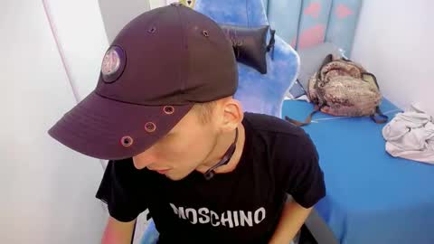 Snapshot of houston_bby_ chatting on 02-27-26, 10:43 HOUSTON online show from 02-27-26, 10:43