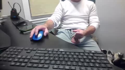 hoverday online show from 10-04-25, 02:42