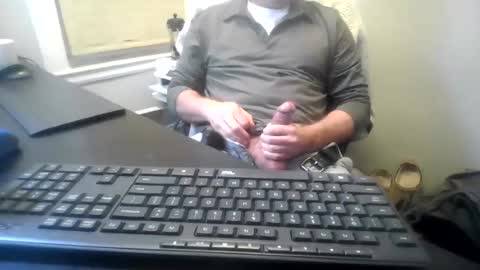 Snapshot of hoverday chatting on 06-12-26, 03:27 hoverday online show from 06-12-26, 03:27