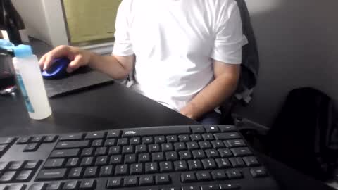 Snapshot of hoverday chatting on 06-22-26, 03:25 hoverday online show from 06-22-26, 03:25