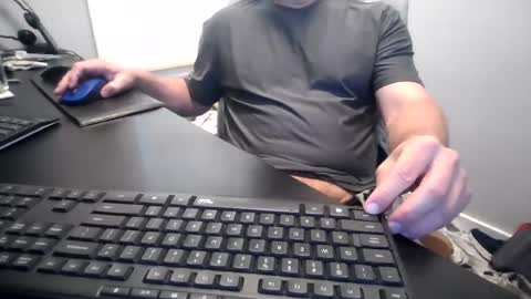hoverday online show from 07-04-26, 03:07