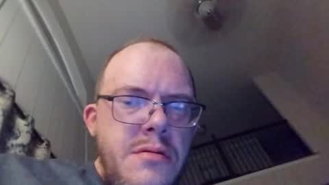 Snapshot of howdy420_ chatting on 07-27-26, 04:30 howdy420_ online show from 07-27-26, 04:30