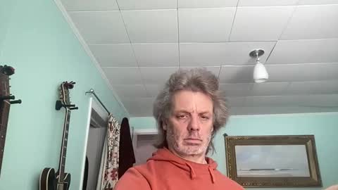 Snapshot of howlingatnothing chatting on 02-01-26, 02:37 howlingatnothing online show from 02-01-26, 02:37