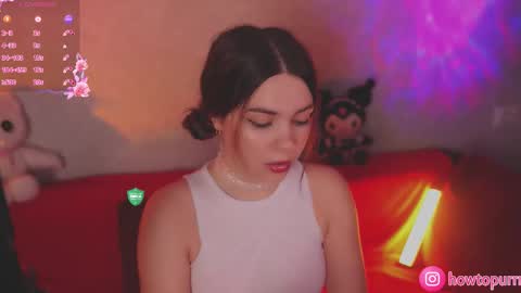 Mia online show from 10-11-25, 04:27