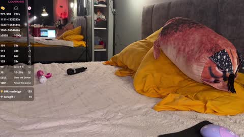 Elizabeth online show from 12-24-24, 11:00