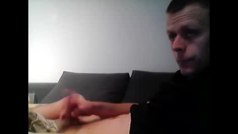 Snapshot of hubikush22 chatting on 02-14-26, 04:48 hubikush22 online show from 02-14-26, 04:48