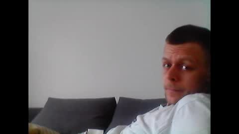 Snapshot of hubikush22 chatting on 02-25-26, 07:07 hubikush22 online show from 02-25-26, 07:07