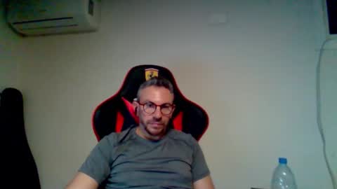 Snapshot of huge__cumshot chatting on 03-10-26, 06:57 huge__cumshot online show from 03-10-26, 06:57