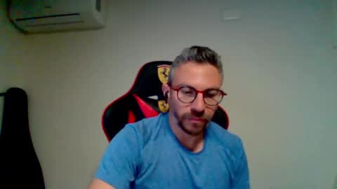 Snapshot of huge__cumshot chatting on 04-07-26, 04:51 huge__cumshot online show from 04-07-26, 04:51