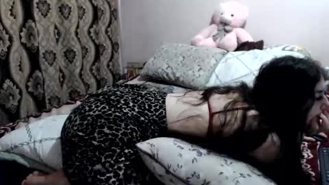 Snapshot of hugeassdevil chatting on 05-27-26, 11:40 hugeassdevil online show from 05-27-26, 11:40