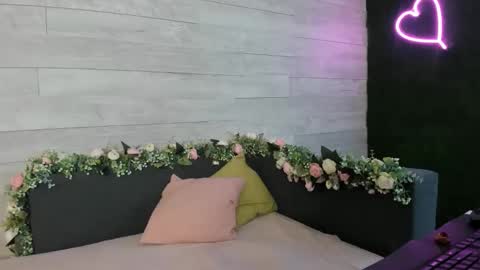 Erin online show from 01-23-25, 07:22