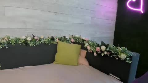 Erin online show from 01-28-25, 07:32