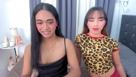 Snapshot of hugecock_pretty123 chatting on 05-19-26, 09:32 hugecock_pretty123 online show from 05-19-26, 09:32