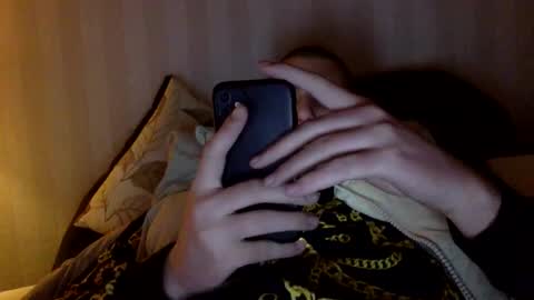 Snapshot of hugeswedishviking chatting on 12-17-24, 12:01 hugeswedishviking online show from 12-17-24, 12:01