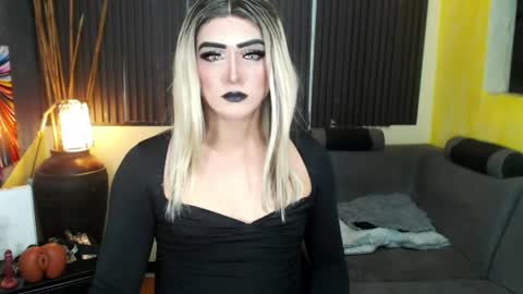 MsLovely online show from 04-16-26, 09:50