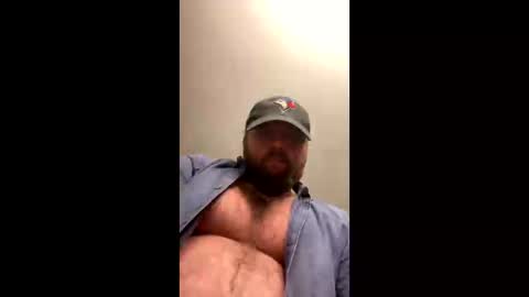 Snapshot of hughfat chatting on 10-11-25, 09:52 hughfat online show from 10-11-25, 09:52