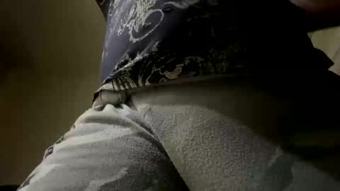 Snapshot of hughfat chatting on 11-13-25, 07:07 hughfat online show from 11-13-25, 07:07