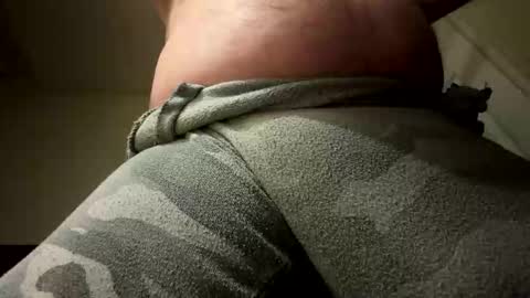 Snapshot of hughfat chatting on 02-19-26, 05:03 hughfat online show from 02-19-26, 05:03