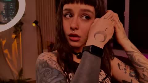 Snapshot of hugme_ chatting on 02-21-26, 05:03 Mika online show from 02-21-26, 05:03