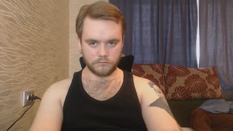 Snapshot of hugo__brad chatting on 02-08-25, 10:07 Hugo online show from 02-08-25, 10:07
