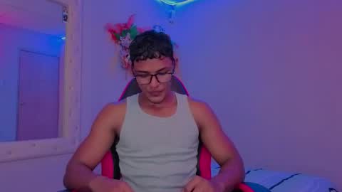 Hugo Cano online show from 04-25-26, 10:51