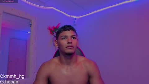 Snapshot of hugo_cano chatting on 05-15-26, 10:28 Hugo Cano online show from 05-15-26, 10:28