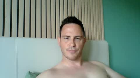 Snapshot of hugosir123 chatting on 05-15-26, 10:55 hugosir123 online show from 05-15-26, 10:55