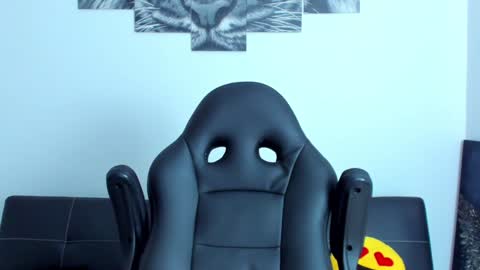 Snapshot of humber_eli chatting on 12-02-24, 11:56 Eli online show from 12-02-24, 11:56