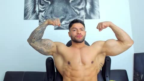 Snapshot of humber_eli chatting on 10-09-25, 10:52 Eli online show from 10-09-25, 10:52