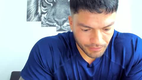 Snapshot of humber_eli chatting on 12-01-25, 01:49 Eli online show from 12-01-25, 01:49