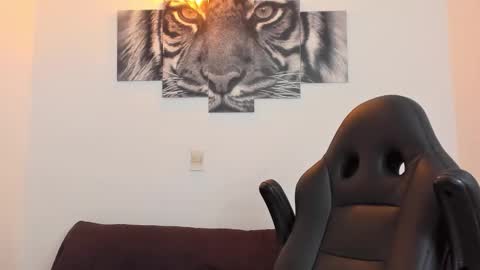 Snapshot of humber_eli chatting on 03-13-26, 02:07 Eli online show from 03-13-26, 02:07