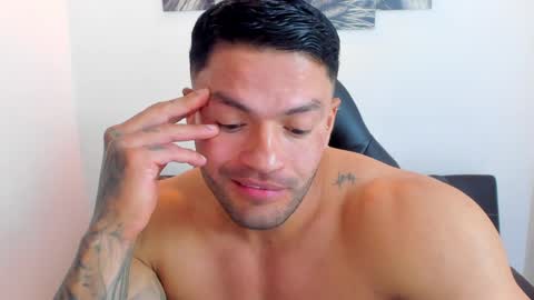 Snapshot of humber_eli chatting on 03-28-26, 12:54 Eli online show from 03-28-26, 12:54