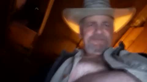 Snapshot of hung34u chatting on 10-24-25, 09:38 hung34u online show from 10-24-25, 09:38