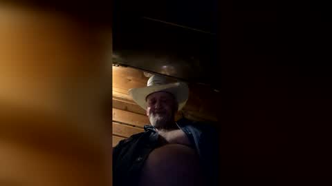 hung34u online show from 04-08-26, 08:25