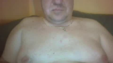 Snapshot of hungarianfatcockdady chatting on 06-13-26, 09:46 vastagfasz magyar apuci online show from 06-13-26, 09:46