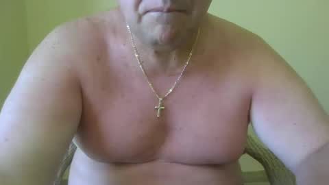 Snapshot of hungarianfatcockdady chatting on 06-26-26, 09:46 vastagfasz magyar apuci online show from 06-26-26, 09:46